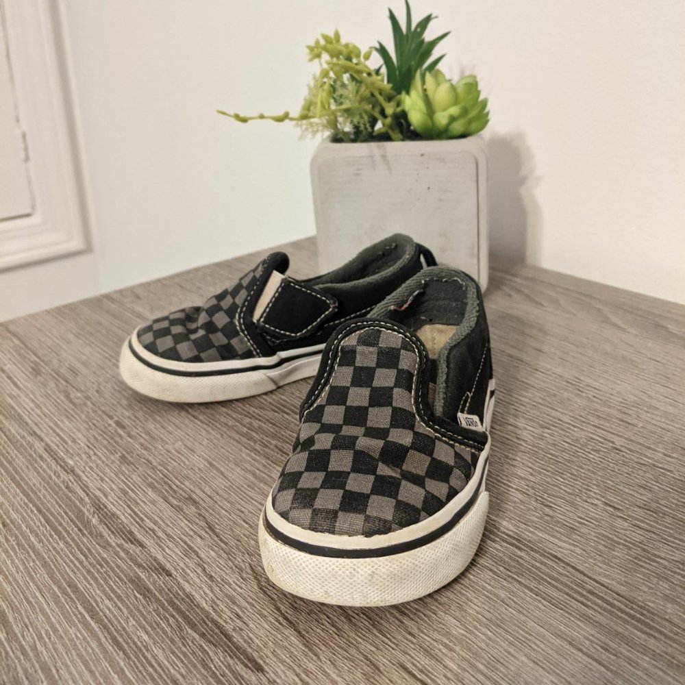 Slip On Checkered Vans